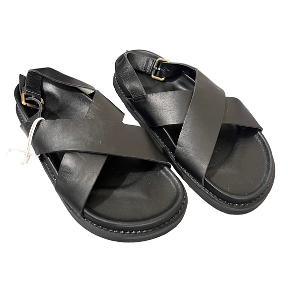 NEW Liberte Leather Capri Black Sandals - Picture 4 of 13